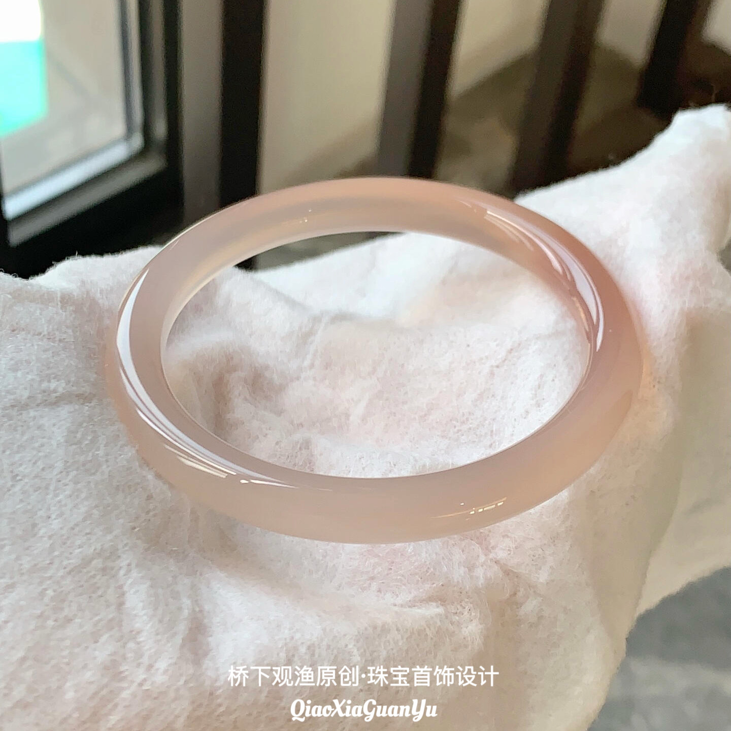 天然藕粉玉髓手镯高冰香槟金玛瑙冰透香槟粉情人节生日送礼带证书