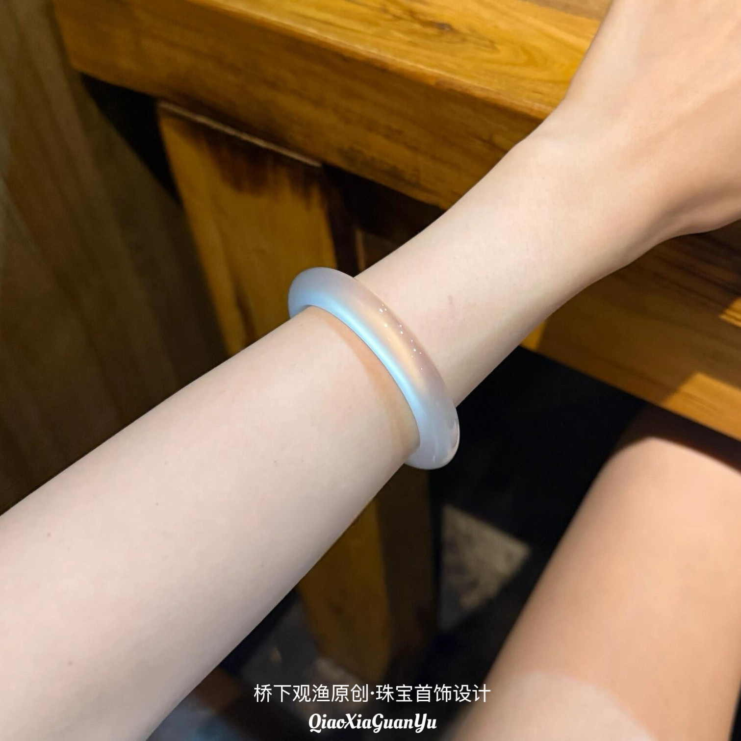 纯天然玛瑙手镯女款冰种玉镯子高冰透玉髓正圈白月光荔枝冻正品