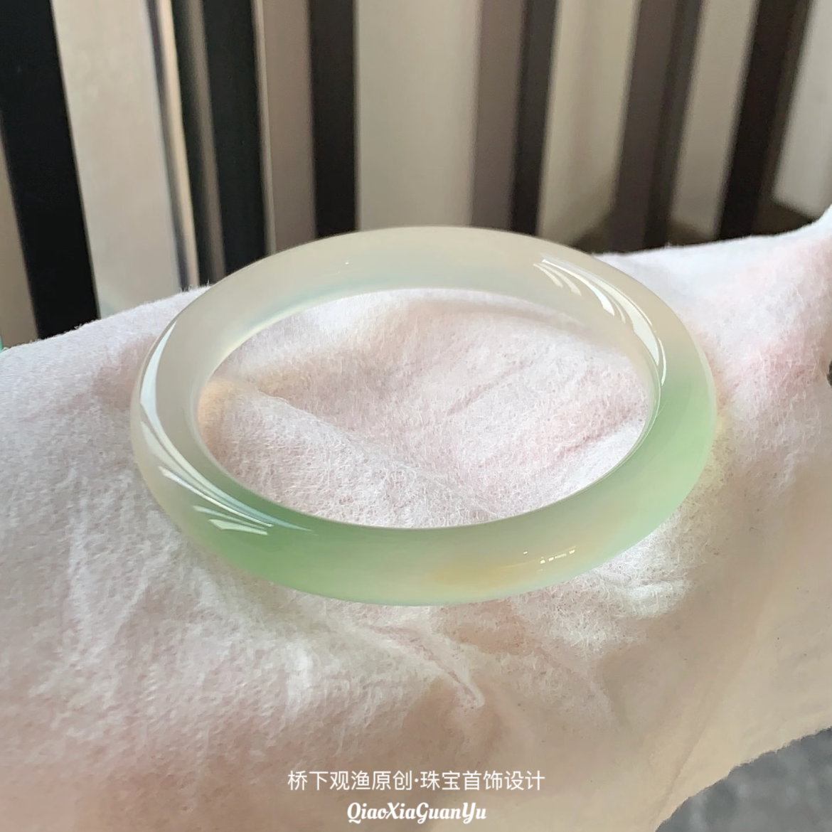 天然玛瑙手镯高冰半山水玉髓手镯渐变青玉镯子油青色翡翠色手镯女