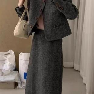 新款气质短款外套半身裙两件套女冬季小香风毛呢套装显瘦高级加厚