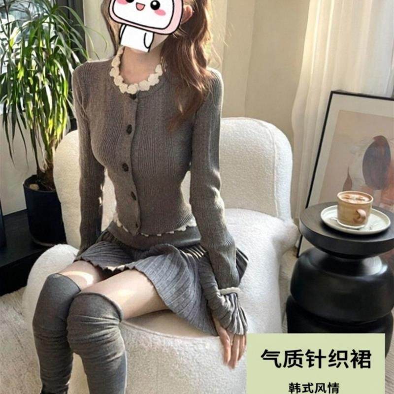 韩系女春秋冬打底穿搭高级感灰色毛针织衫上衣气质百搭百褶裙套装,女装/女士精品,时尚套装,淘宝优惠券,粉丝福利购,淘宝优惠卷