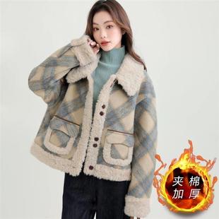 复古格子羊羔绒毛呢外套女2025冬季新款宽松加厚保暖短款呢子大衣