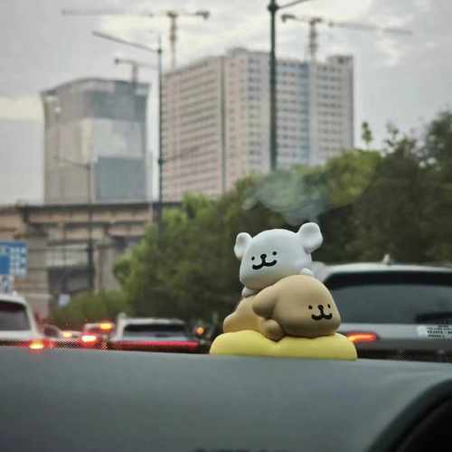 线条小狗摆件车载车内情侣可爱