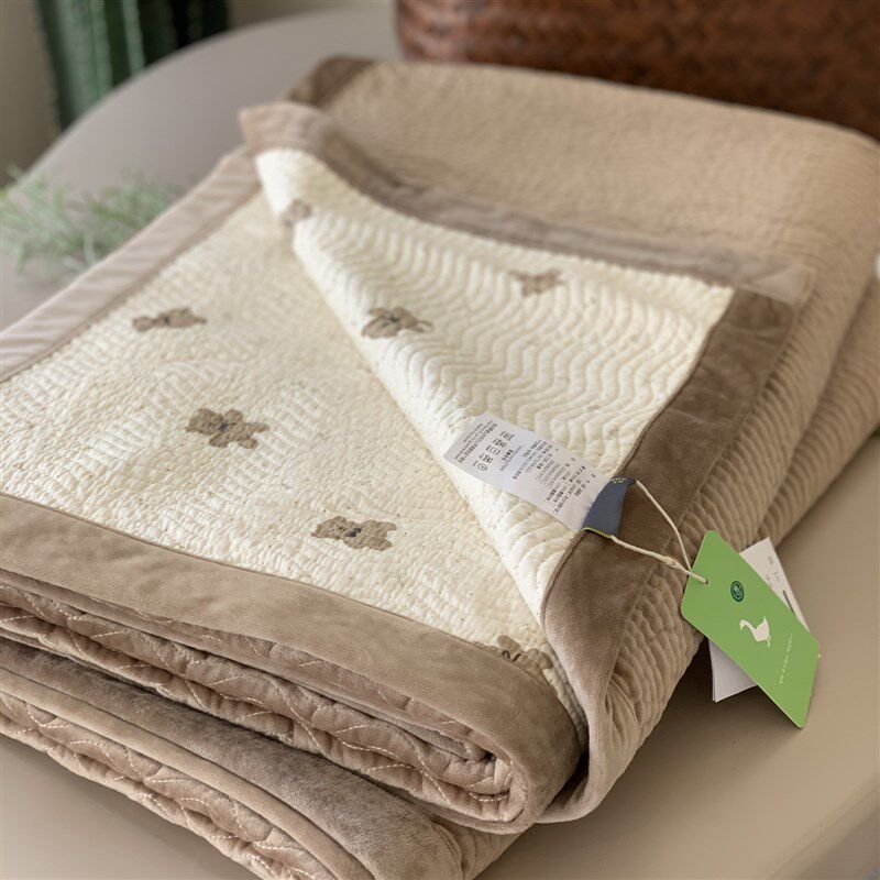 韩国大鹅秋冬加厚A面天丝B面法兰绒床盖单件保暖夹棉防滑床单炕盖