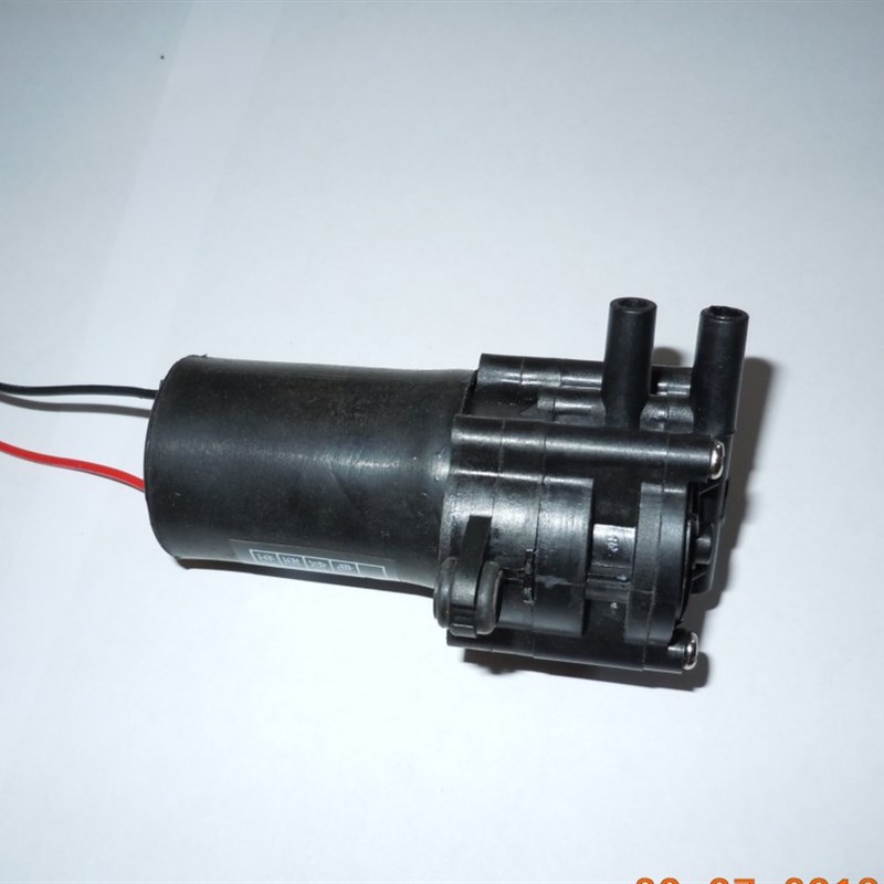 24v伏微型齿轮泵温耐腐蚀12v直流自吸泵热炒菜机泵抽水泵抽油泵