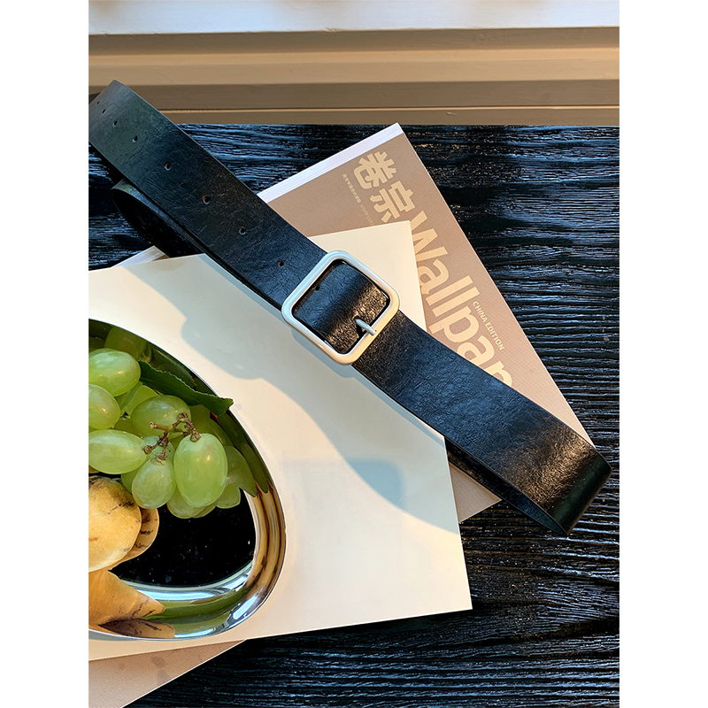 PU皮纹理质感哑银金属头皮带