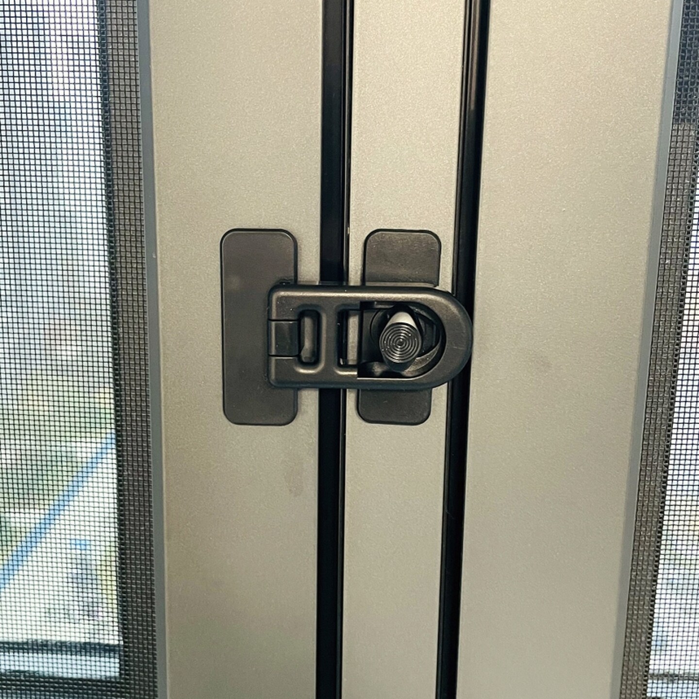 金刚网纱窗配件锁直角推拉门移门锁扣免打孔玻璃门栓纱窗户安全锁