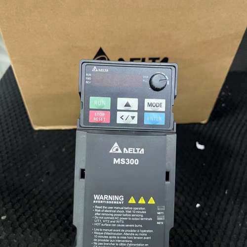 台达变频器VFD4A8MS21ANSAA功率750W电压22