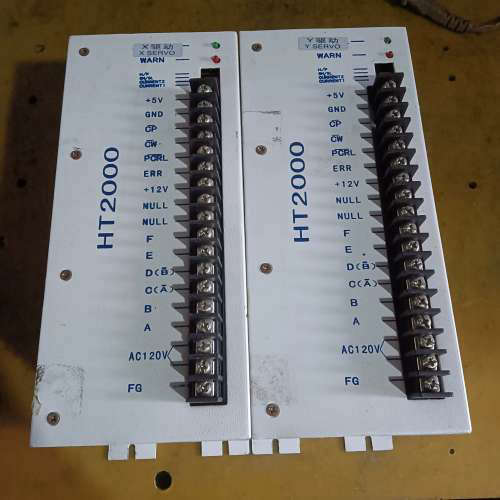 HT2000步进电机驱动器，，品相不错，AC12