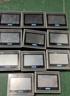 汇川IT6000系列触摸屏IT6043T ~成色如图所示实物