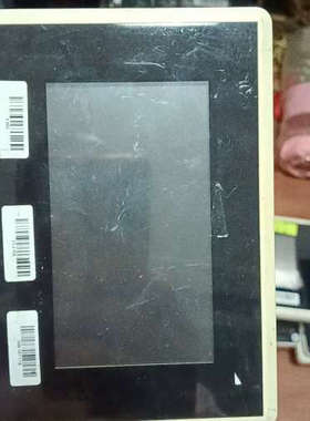 IEI IOVU-430M 工控一体机，设备控制器，通电如图