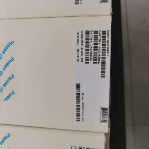 英特p4510 1TB  SSDPE2KX010T801 全