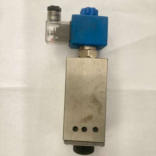 台湾三立SANLI叠加电磁调速阀MFS-02，成色如图，，未