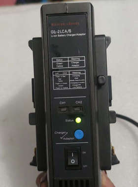 美国捷讯 Gension GS-2LCA/S充电座。实物拍摄