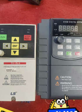 变频器两台，LS一台白色，另外一个变频调速器是1.5KW/2