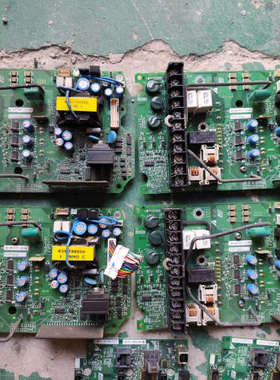 安川A1000变频器驱动板，型号ETP712121，3kw/