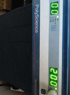 Polyscience冷水机，实验室光谱仪用冷水机，成色如图