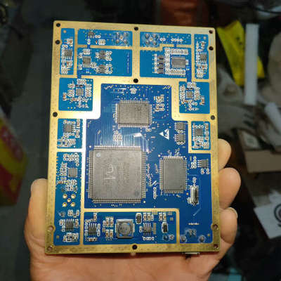 ALTERA EP1c12Q240C8N