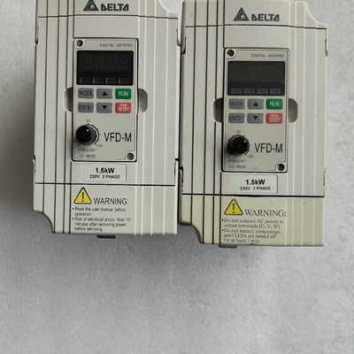 VFD015M23A 台达变频器1.5KW 220V，实物图