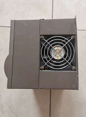 拆机WAL-B0LLEE变频器VDS-3T0055P，5.5