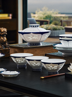 景德镇玉柏陶瓷餐具套装碗盘高档釉下彩新中式玲珑青花瓷碗碟家用