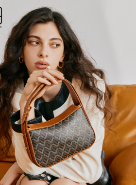 EMO秋冬新品狗牙盒子包甜美气质百搭淑女单肩斜跨女