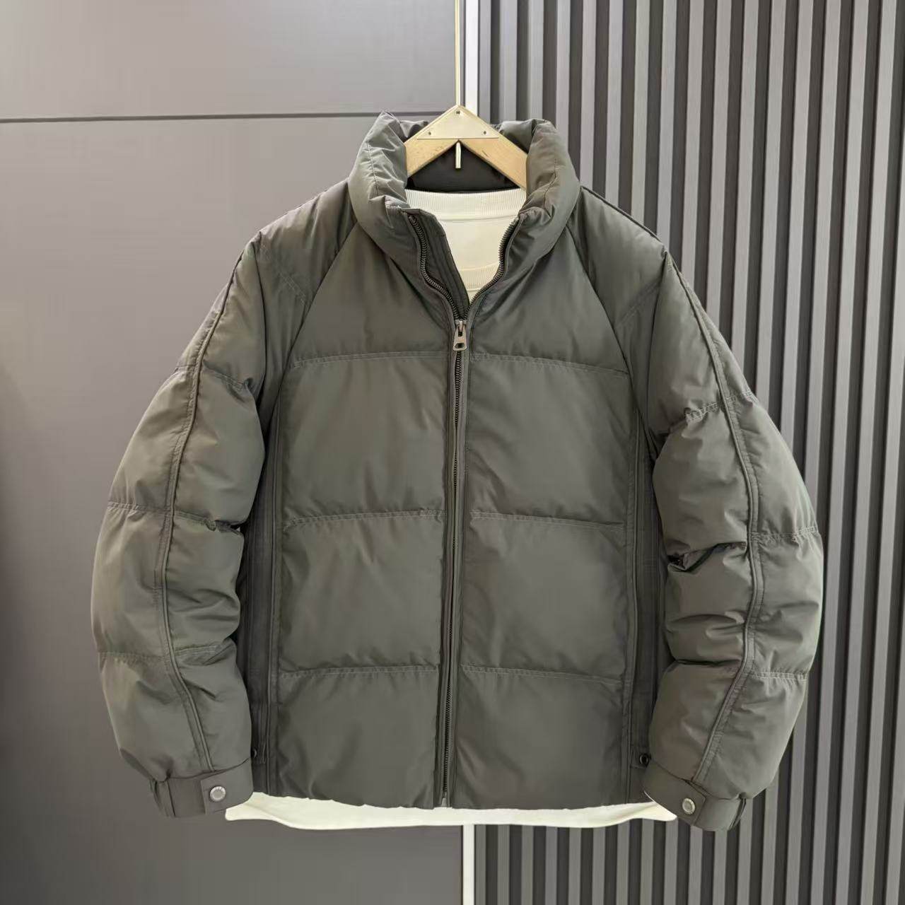 潮牌简约纯色短款羽绒服男士冬季帅气韩版面包服休闲保暖立领外套