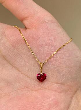 简约高级感红色锆石吊坠爱心项链女极简风个性百搭气质颈链锁骨链