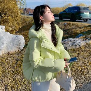 短款羽绒服女冬季2024新款女款时尚白鸭绒独特别致小个子绿色外套