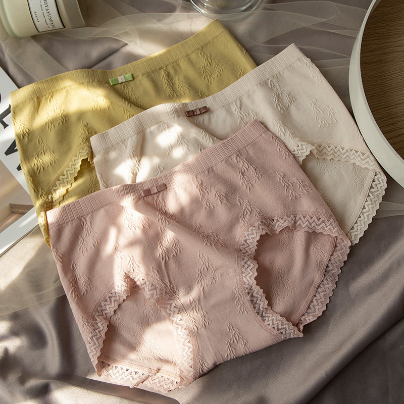 少女生日系可爱内裤女无痕中腰纯棉透气档夏季三角短裤莫代尔手感
