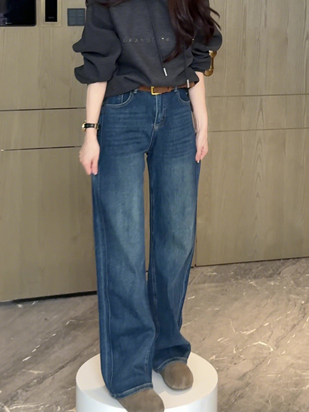 蓝色直筒加绒牛仔裤女2025冬季新款大码胖mm宽松遮肉显瘦百搭长裤