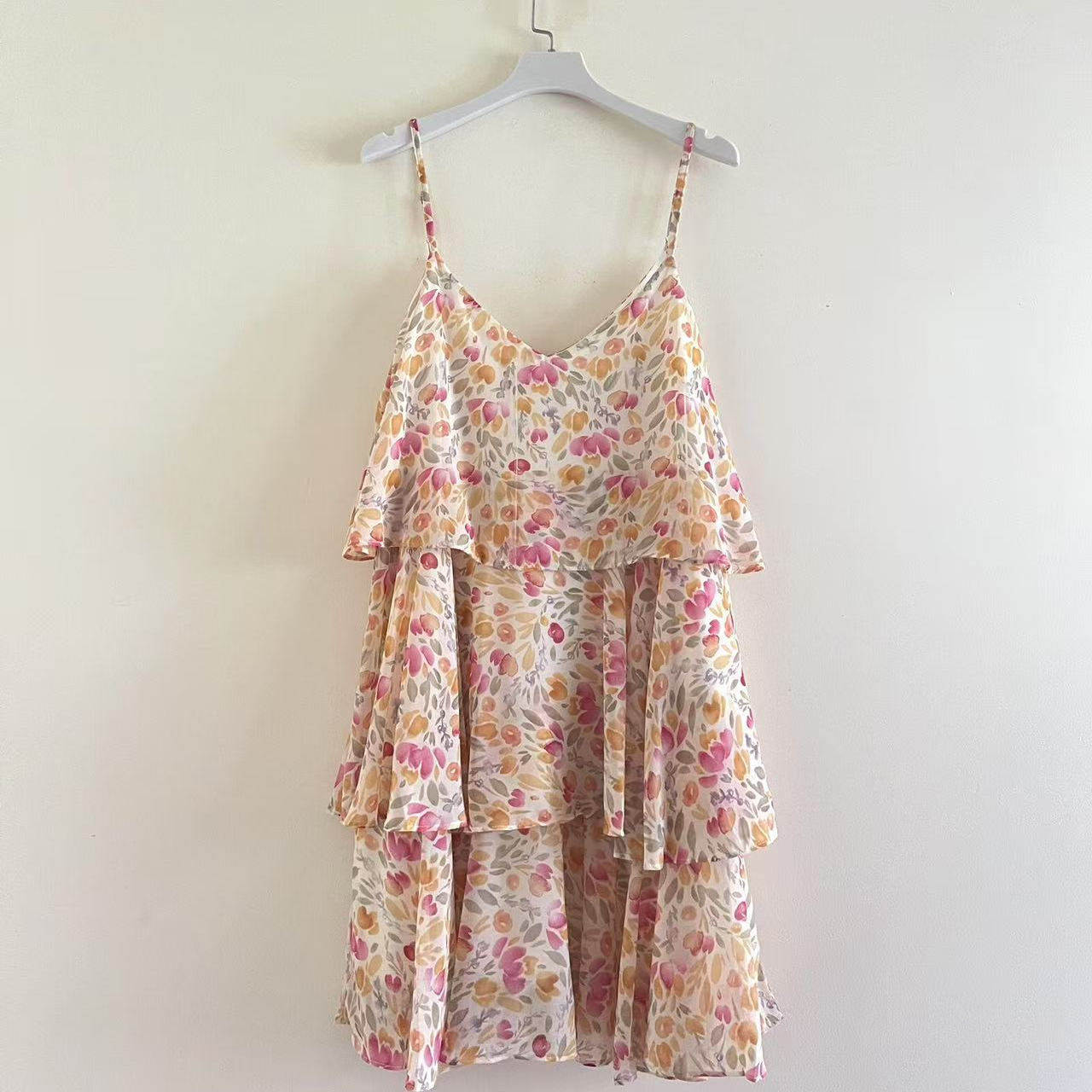 外贸原单连衣裙415度假风休闲女装吊带连衣裙塔裙
