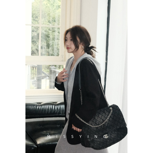 应小姐【休斯顿】设计感假两件西装外套女微胖mm宽松遮肉连帽西服
