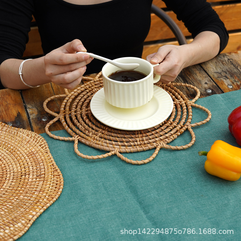 藤编隔热防烫餐垫家用餐厅餐桌