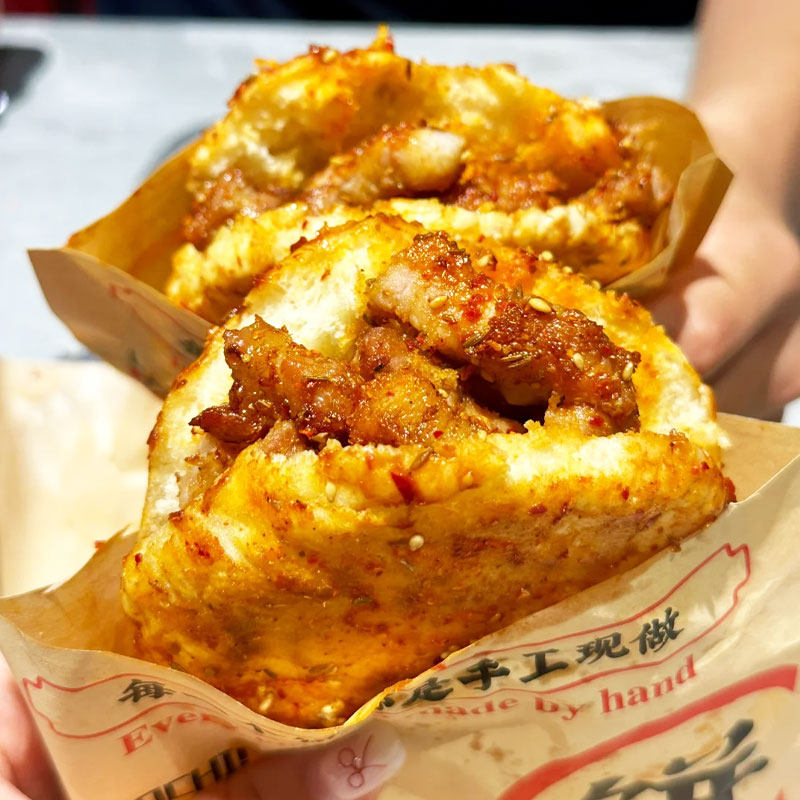 特色烧烤肉夹馍烧烤小饼东北