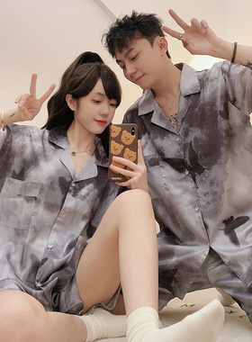 温馨情侣睡衣夏季简约大方冰丝家居服女韩版扎染短袖短裤睡衣男士