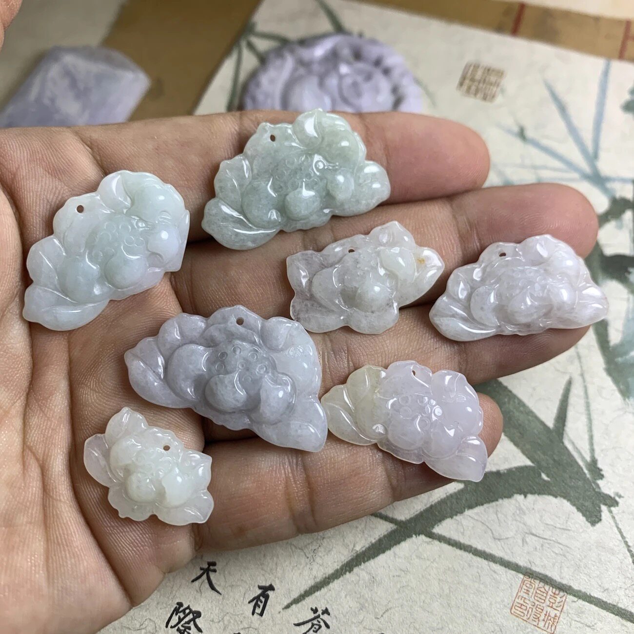 新粉福利 天然缅甸A货翡翠玉器吊坠挂件如意莲花男女款玉坠