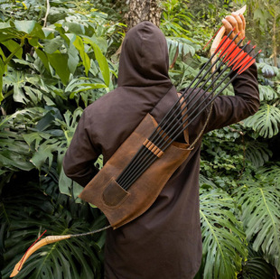 2025射箭用品箭囊户外简易方便挎背带箭袋复古中世纪箭壶wish货源