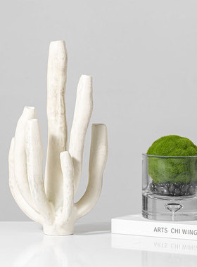 北欧简约仙人掌珊瑚造型摆件酒店