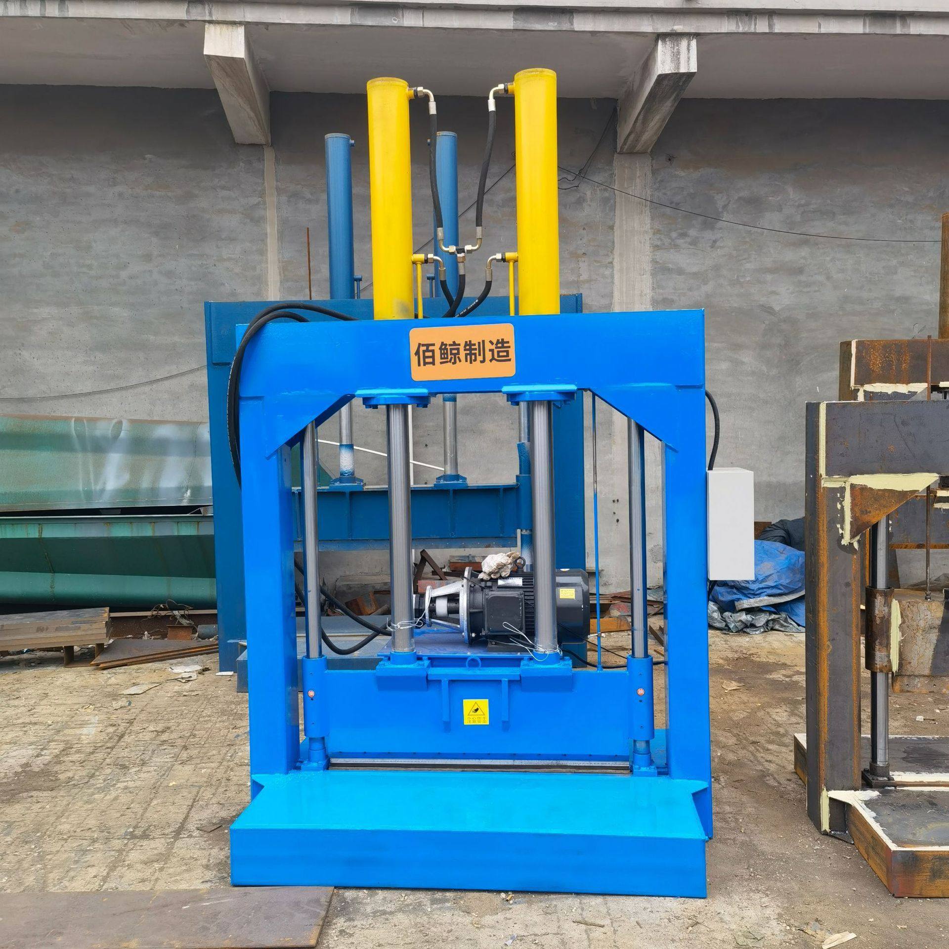 废旧大棚膜油压切断机 橡胶块液压裁料机 PE机头料龙门切刀机,五金/工具,工程/建筑机械,淘宝优惠券,粉丝福利购,淘宝优惠卷