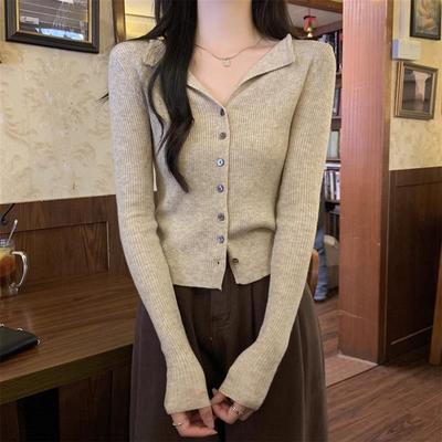 法式翻领长袖针织开衫女秋季2025新款小众设计感修身打底短款上衣