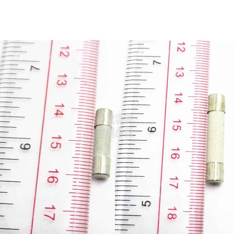 陶瓷保险丝管5x20/*30mm 0.1 A/1A/6A/3A/4A//6A/28A/10A 250V