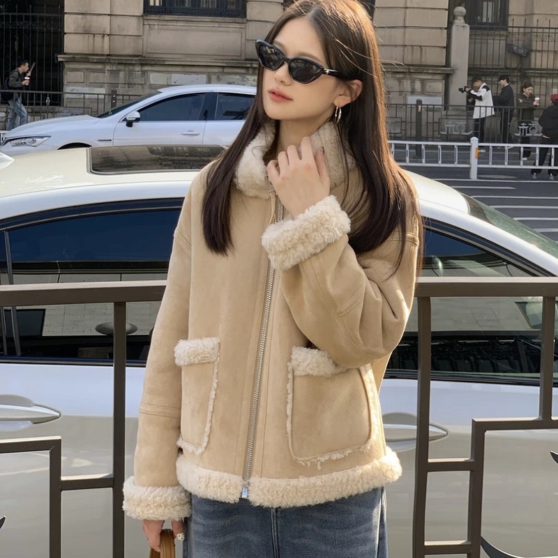 2025冬季新款巨好看双面双穿羊羔毛加厚保暖百搭皮毛一体外套女