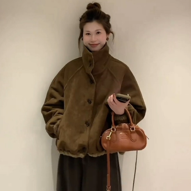 小个子立领皮毛一体羊羔毛加厚短款外套女秋冬季2025新款加绒上衣