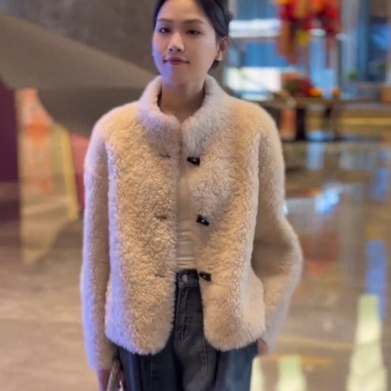 韩版短款仿羊羔毛皮草外套女慵懒风2025冬新款羊剪绒皮毛一体上衣,女装/女士精品,短外套,淘宝优惠券,粉丝福利购,淘宝优惠卷