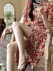 Discontinued Product Rouje Paris French Gabin Classic All-Over Vintage Rose Crepe Rayon Rose Long Dress