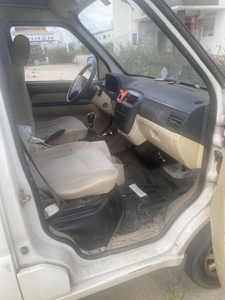 12月4日佛山科技公司名下粤BAL0026通家福牌轻型封闭式货车（不含车牌指标）网络拍卖公告