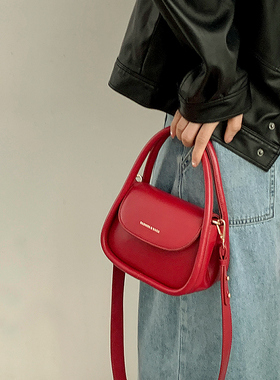 斜挎包复古包包2025新款包包红色少女小包高级感小众今年流行包包