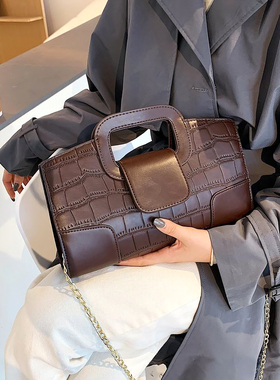 手拿包女新款高级感晚宴包手拿手抓包女大容量简约时尚链条斜挎包