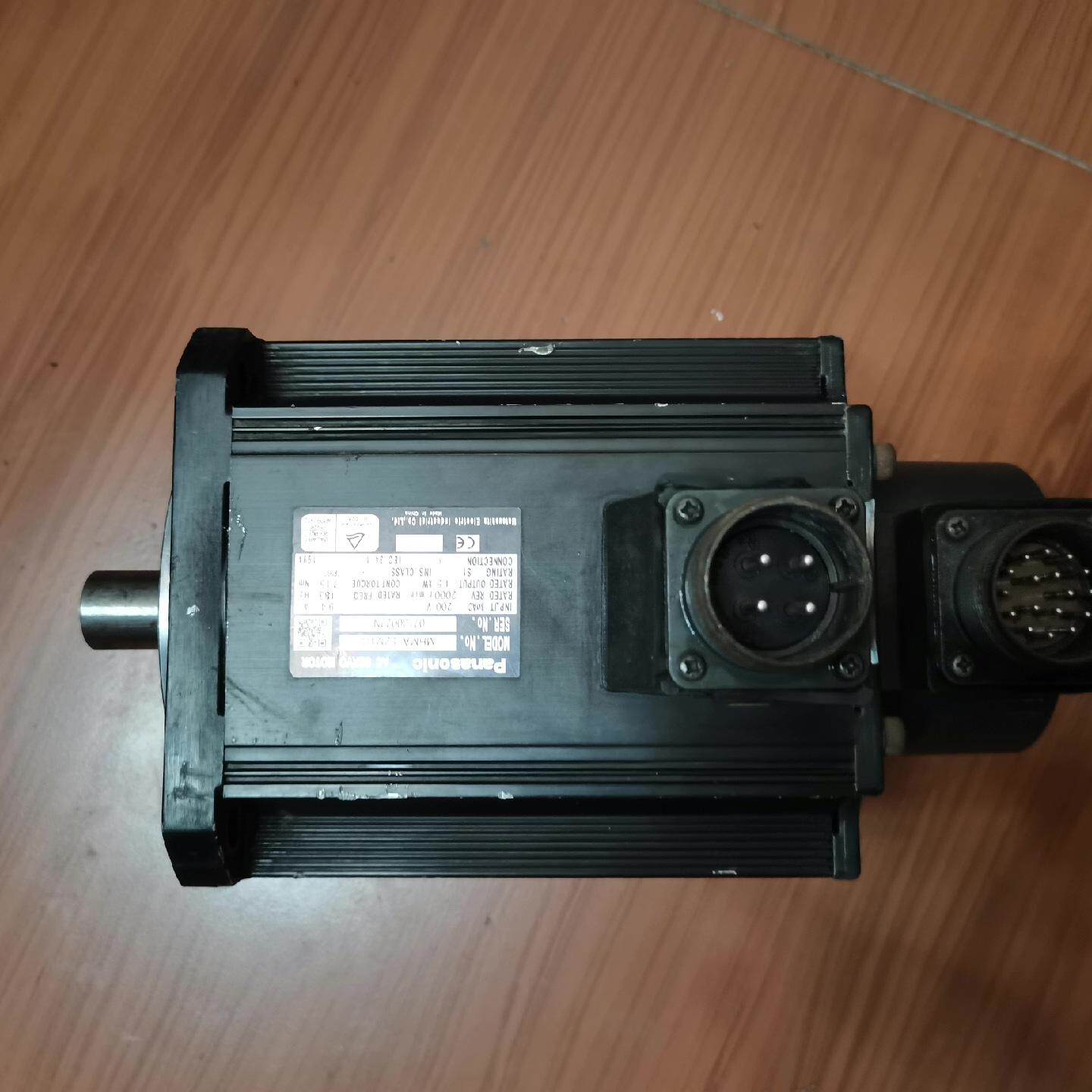 议价MHMA152M1C 松下伺服电机 1.5KW 编码器后盖维修